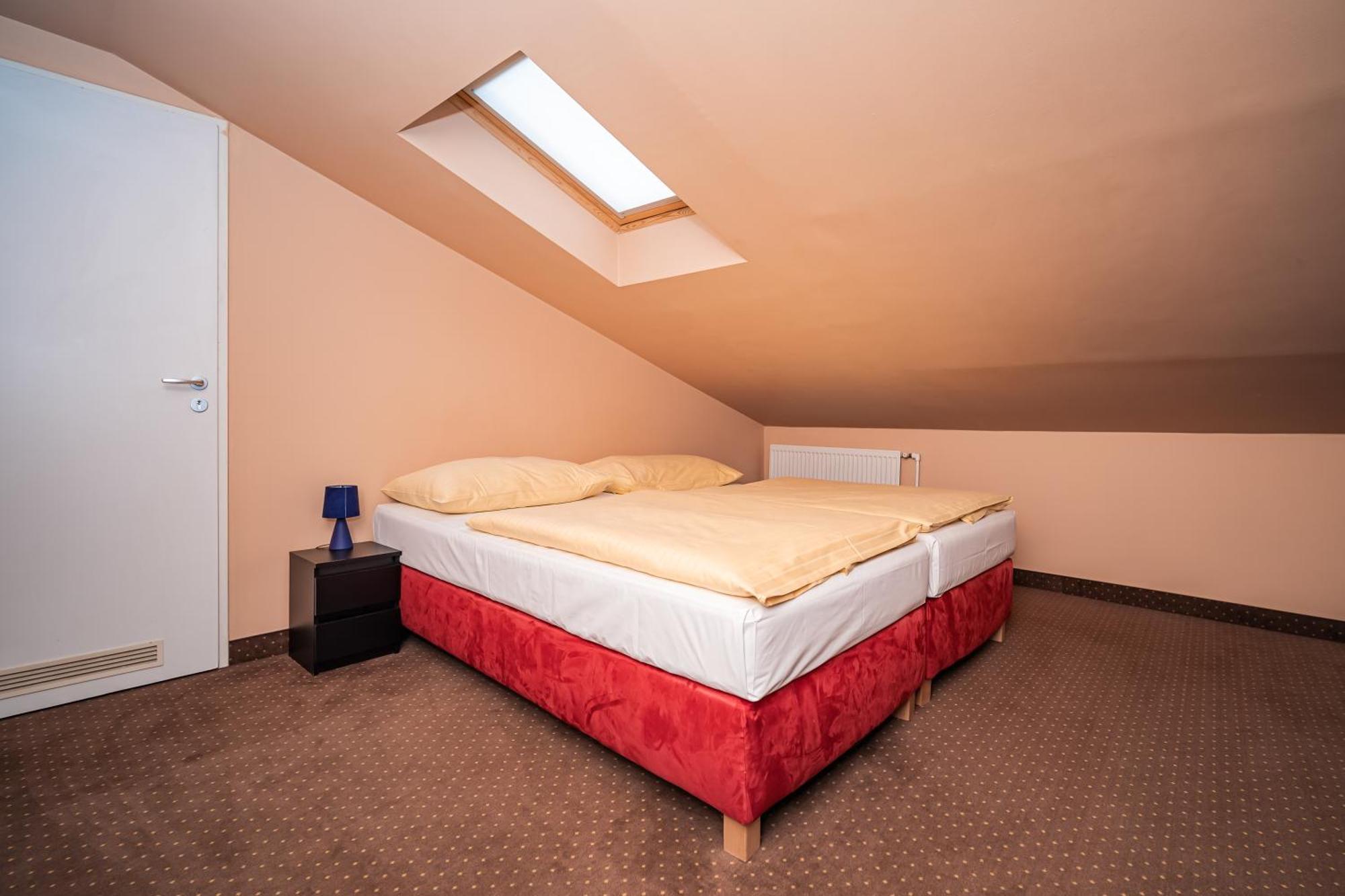 Hotel Czechia Prague Luaran gambar